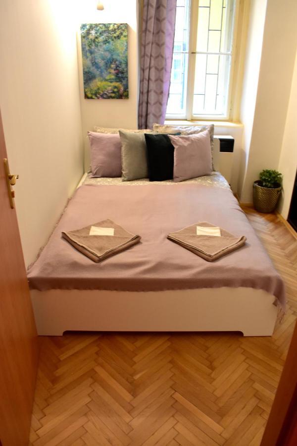 Andy'S Central 3-Bedroom Apartment ! Appartamento Praga