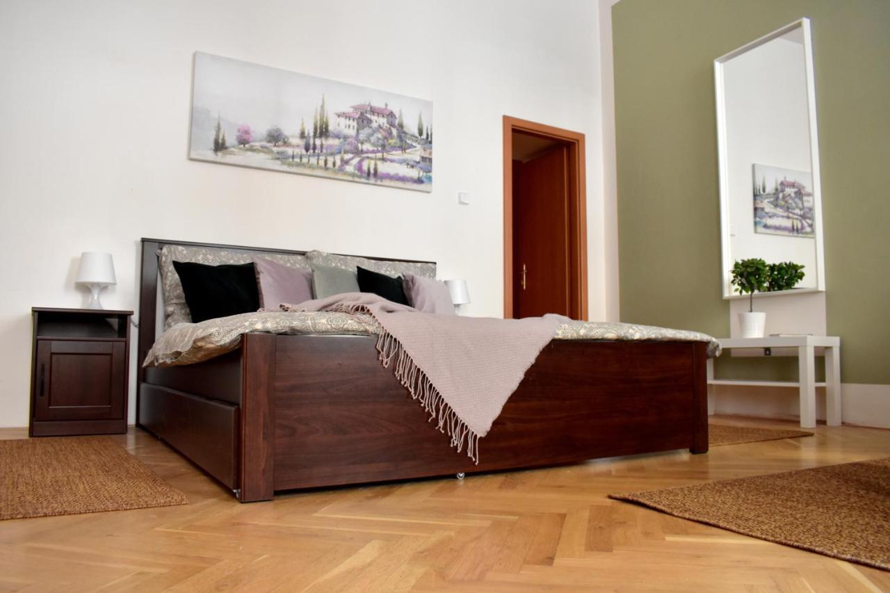 Andy'S Central 3-Bedroom Apartment ! Appartamento *